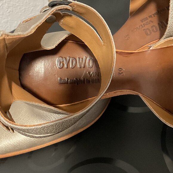 NWOB Cydwoq block heel pumps 39 - Picture 8 of 8
